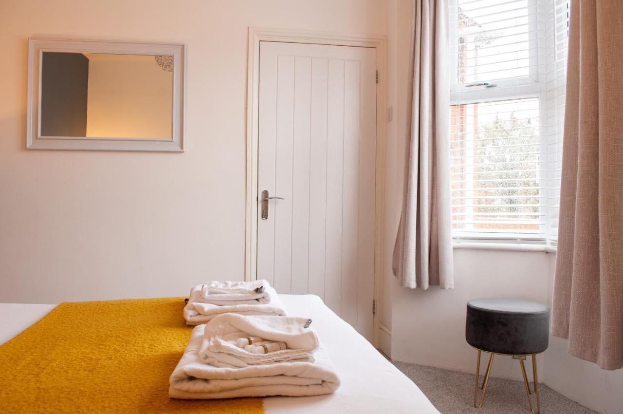 Bedford Rd Apartment Ideal For Hospital & Town Centre Kempston Exterior foto