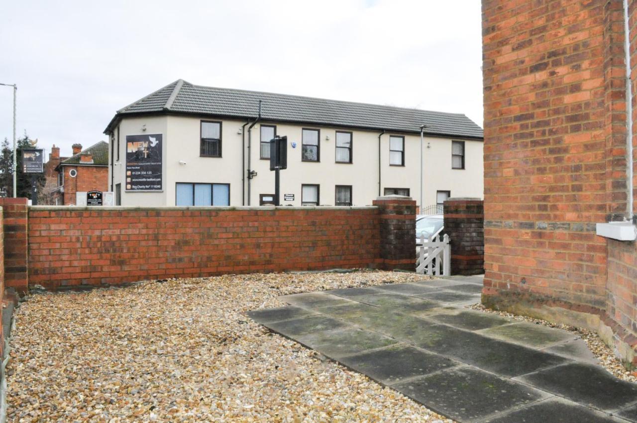 Bedford Rd Apartment Ideal For Hospital & Town Centre Kempston Exterior foto